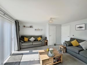 Photo 17- click for photo gallery